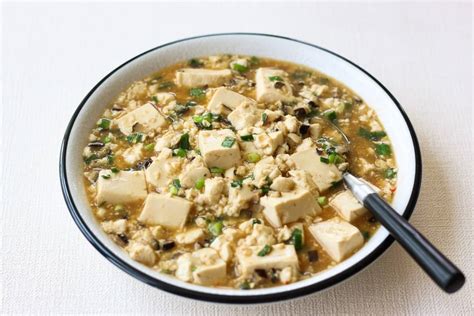  Dazhouin Mapo Tofu - Onko Tuhdisyys ja Kirpeys Yksi Täydellinen yhdistelmä?