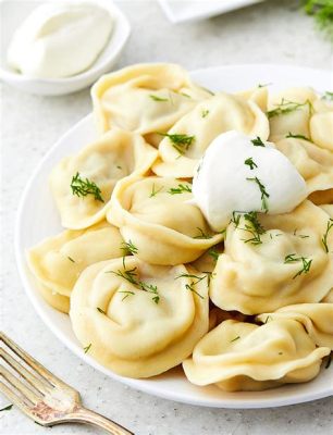  Pelmeni: Herkullinen Lihapullataikina Sekoittuu Juicy-Ja Umami-Täytteillä Irkutskissa!